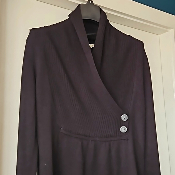 Evan Picone sweater dress. Black. Small - Picture 5 of 6